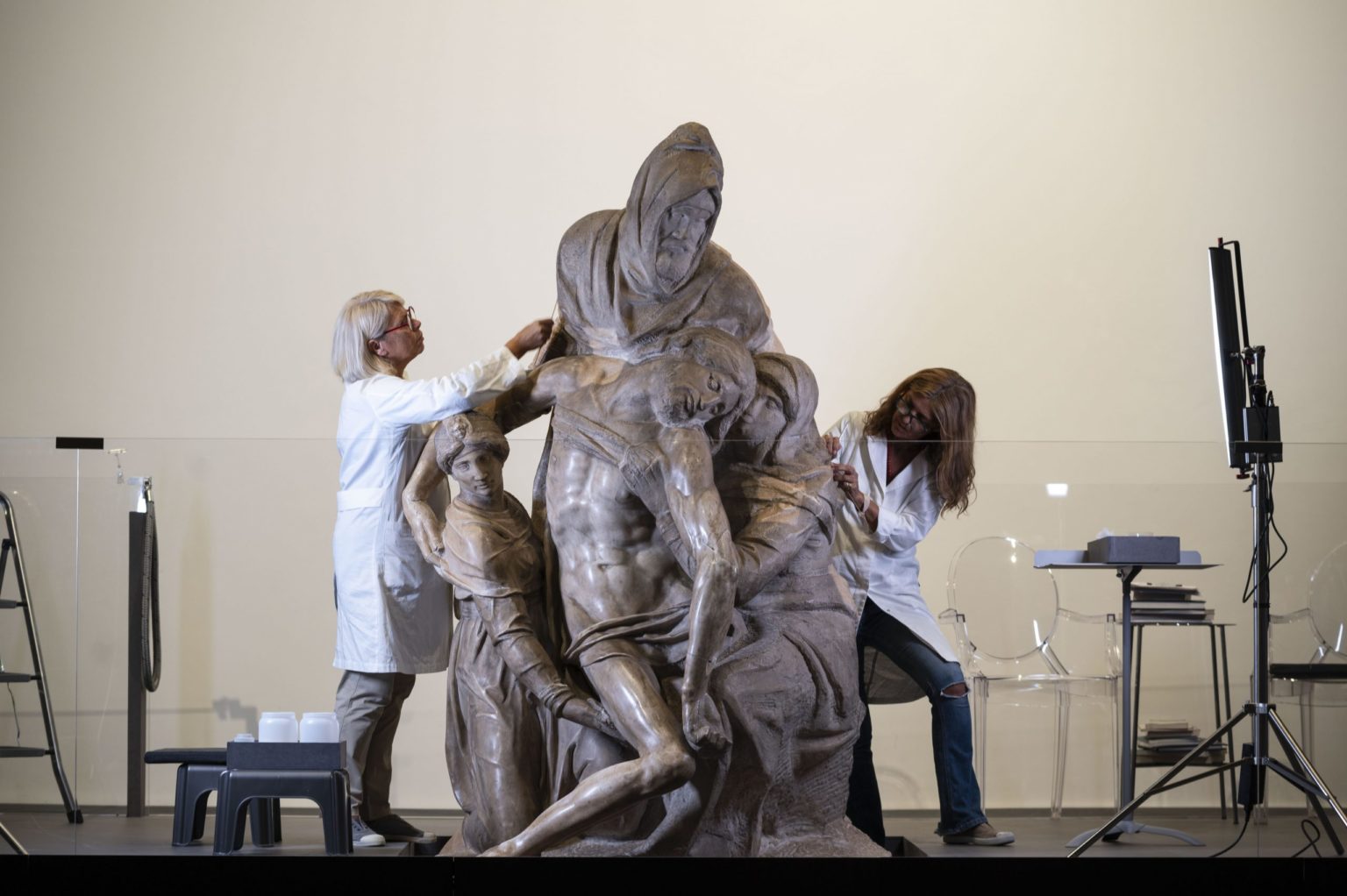 Michelangelo's Pietà restoration, Courtesy Opera di Santa Maria del Fiore, photo Claudio Giovannini/CGE